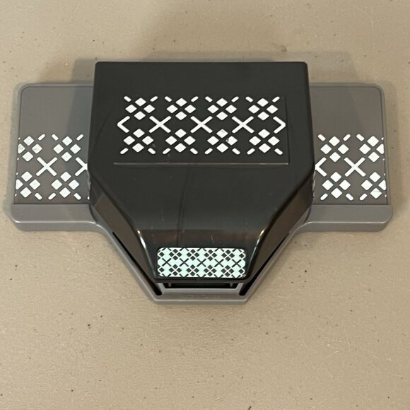 2 EK Success Border Craft Paper Punches Locking Parisian Dots Diamonds - Picture 3 of 11